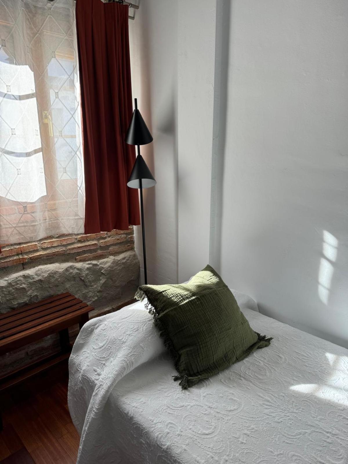 Hospedium Hotel La Fuente Candelario Eksteriør bilde