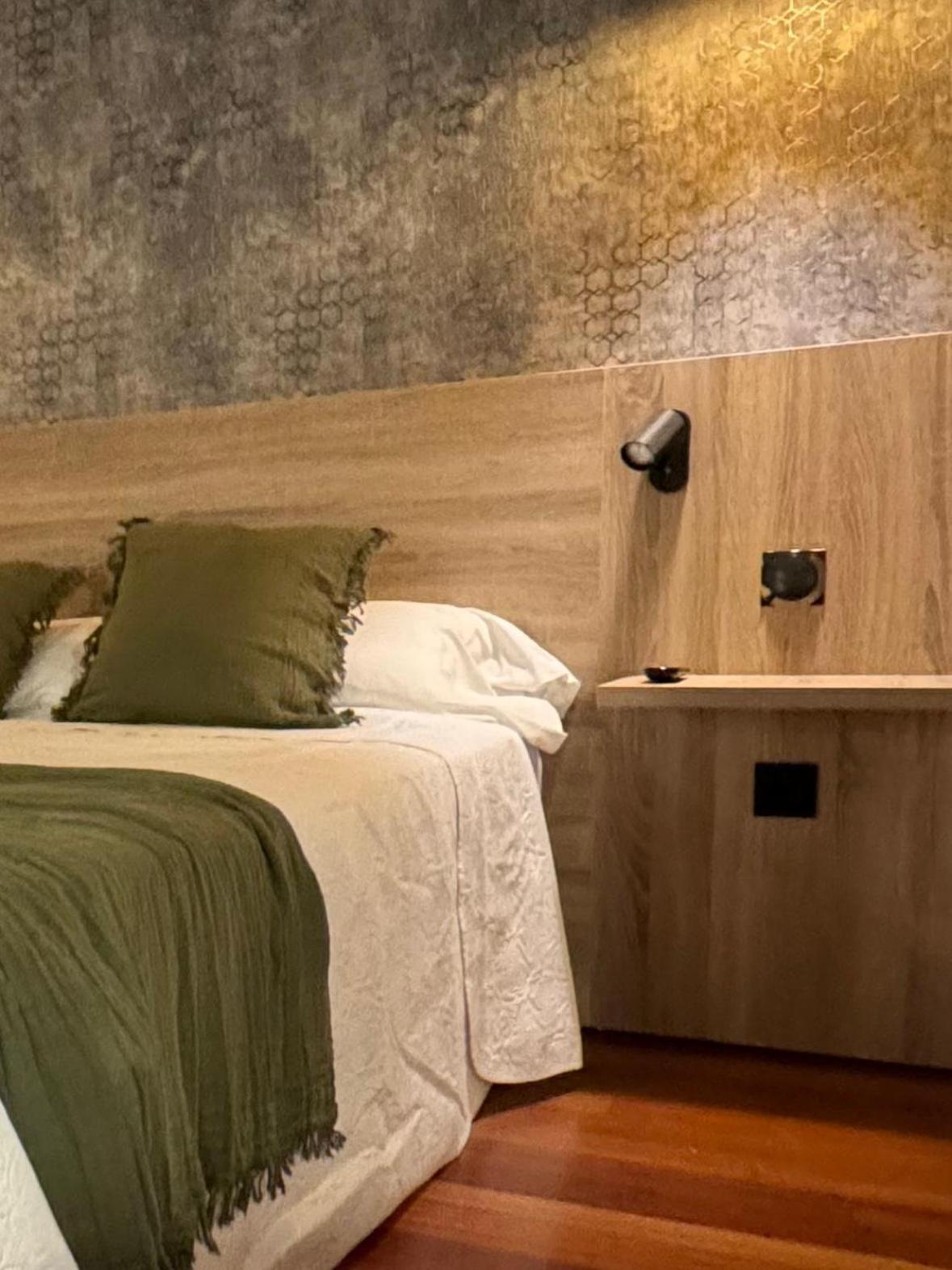 Hospedium Hotel La Fuente Candelario Eksteriør bilde
